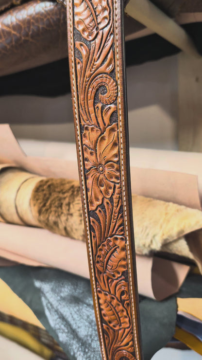 CUSTOM TOOLED BELT